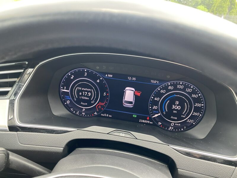 Volkswagen Passat 240KM, wirtualne zegary, 4Motion, DSG, skóry podgrzewane, nawigacja B8 (2014-2023)