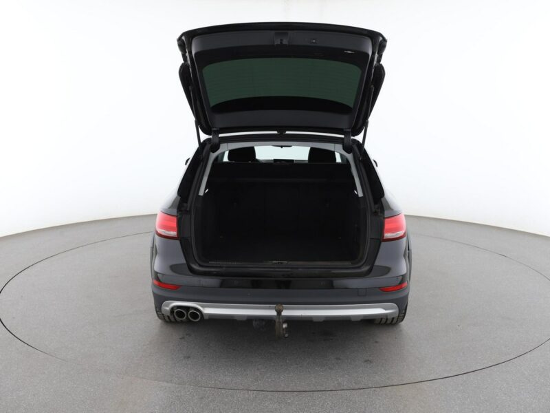 Audi A4 Allroad Allroad Quattro S-tronic Virtual Tempomat Navi Grzane Fotele Xenon APS