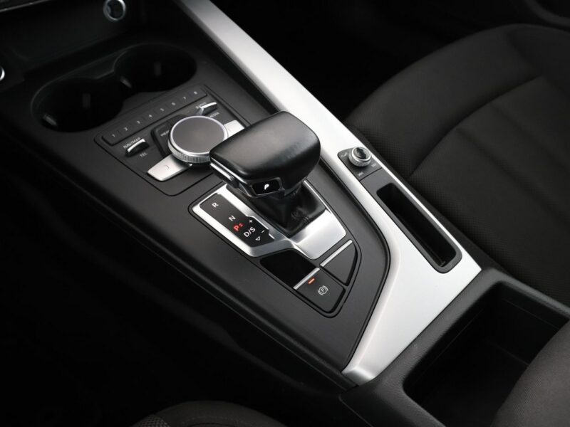 Audi A4 Allroad Allroad Quattro S-tronic Virtual Tempomat Navi Grzane Fotele Xenon APS