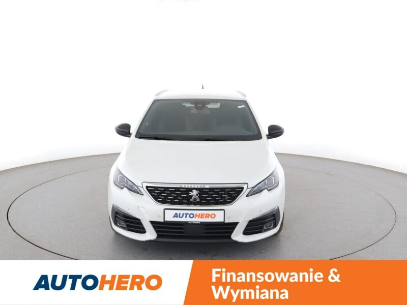 Peugeot 308 automat full LED skóra/alcantara navi kamera i czujniki parkowania T9 (2014-2021)