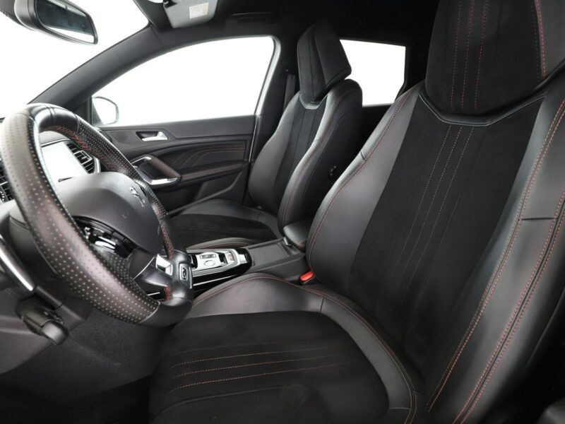 Peugeot 308 automat full LED skóra/alcantara navi kamera i czujniki parkowania T9 (2014-2021)