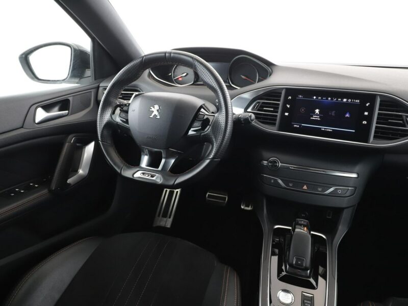 Peugeot 308 automat full LED skóra/alcantara navi kamera i czujniki parkowania T9 (2014-2021)