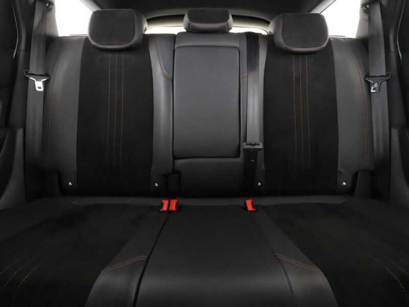 Peugeot 308 automat full LED skóra/alcantara navi kamera i czujniki parkowania T9 (2014-2021)