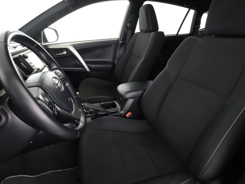 Toyota RAV-4 HEV navi kamera i czyjniki parkowania IV (2012-)