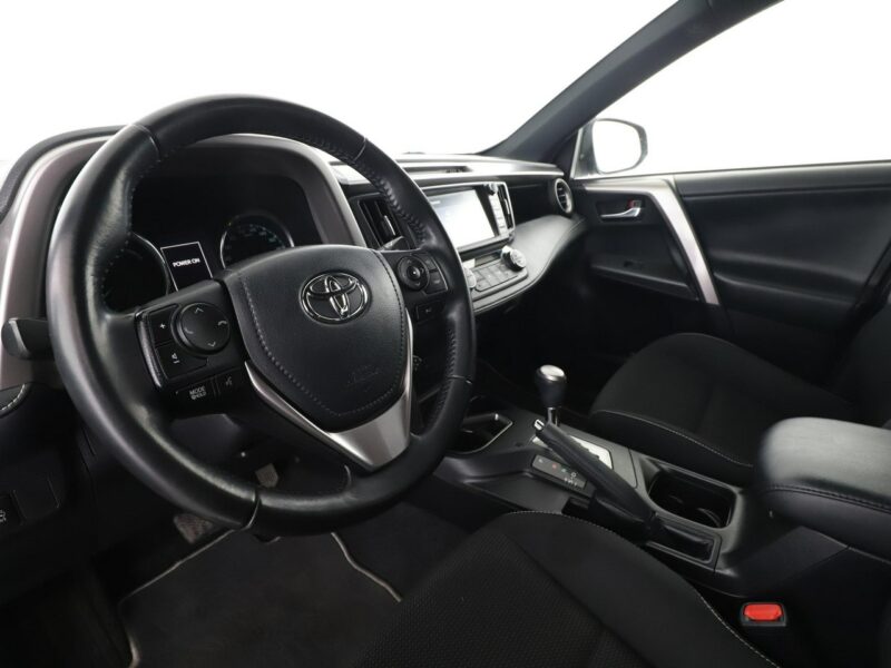 Toyota RAV-4 HEV navi kamera i czyjniki parkowania IV (2012-)