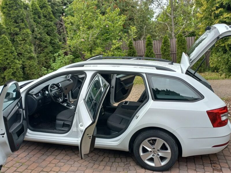 Škoda Octavia DSG Salon PL Serwis ASO 1.5 TSI 150KM F.VAT23% 29.9 tys Export III (2013-)
