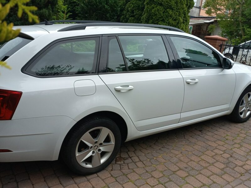 Škoda Octavia DSG Salon PL Serwis ASO 1.5 TSI 150KM F.VAT23% 29.9 tys Export III (2013-)