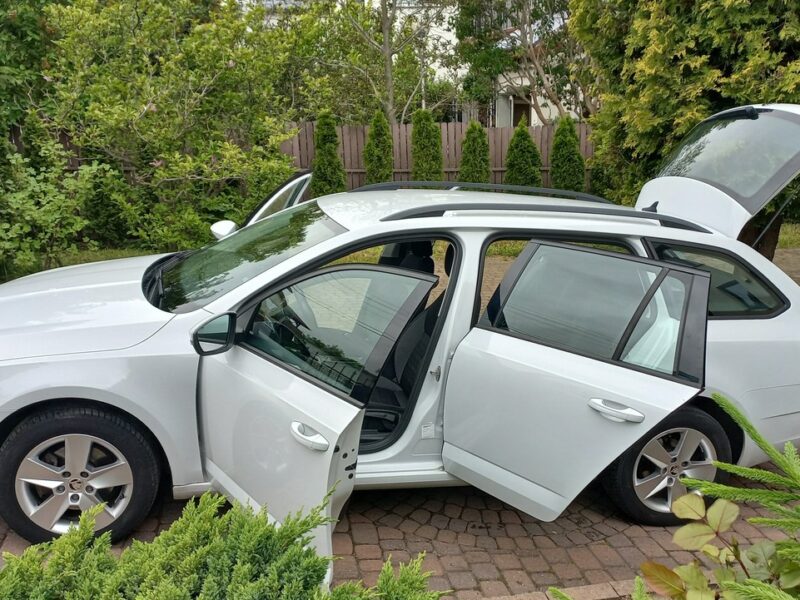 Škoda Octavia DSG Salon PL Serwis ASO 1.5 TSI 150KM F.VAT23% 29.9 tys Export III (2013-)