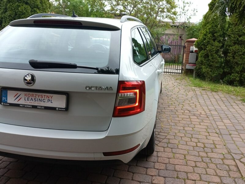 Škoda Octavia DSG Salon PL Serwis ASO 1.5 TSI 150KM F.VAT23% 29.9 tys Export III (2013-)