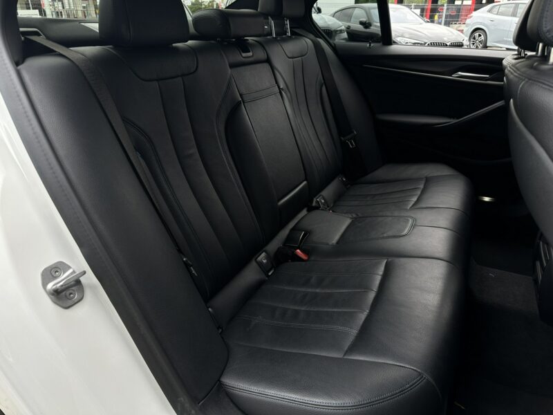 BMW 530 xDrive, 252KM, Lifting, M-Pakiet, FV-23%, Fotele sportowe, Salon PL G30 (2017-)