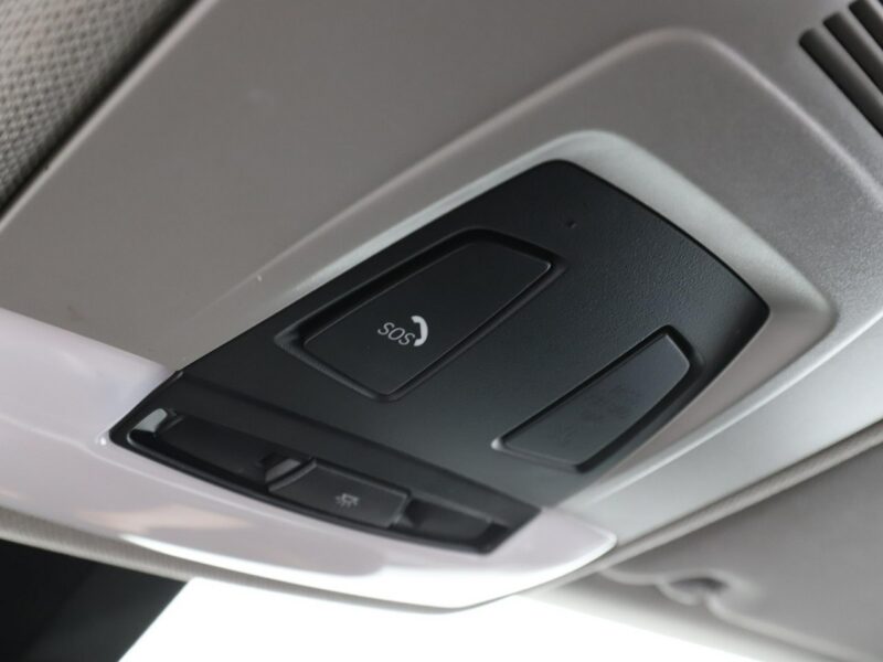 BMW 318 2.0d Automat Advantage Klimatronik Tempomat Navi Grzane Fotele PDC LED F30/F31 (2012-)