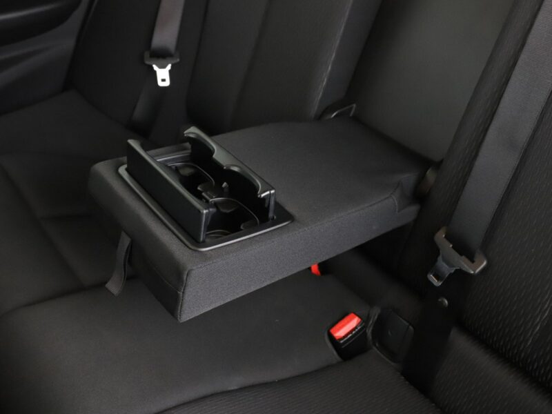 BMW 318 2.0d Automat Advantage Klimatronik Tempomat Navi Grzane Fotele PDC LED F30/F31 (2012-)
