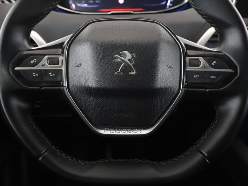 Peugeot 3008 navi virtual cocpik półskóra kamera i czujniki parkowania II (2016-)