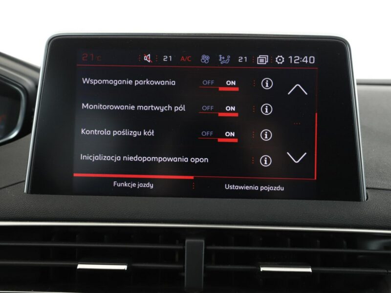 Peugeot 3008 navi virtual cocpik półskóra kamera i czujniki parkowania II (2016-)
