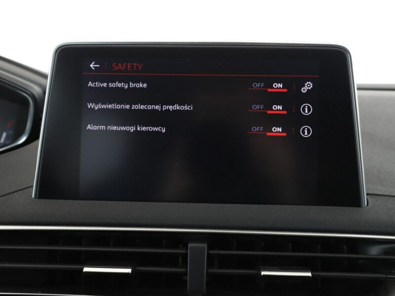 Peugeot 3008 navi virtual cocpik półskóra kamera i czujniki parkowania II (2016-)