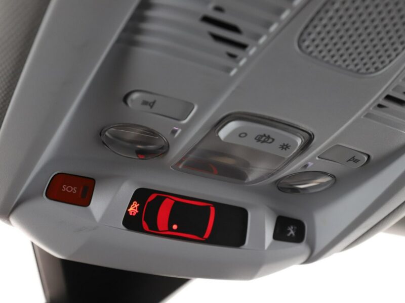 Peugeot 3008 navi virtual cocpik półskóra kamera i czujniki parkowania II (2016-)