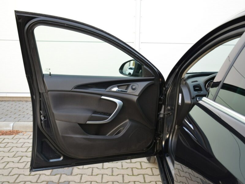 Opel Insignia Czarna Opłacona 1.6T 180KM Serwis 100% Org.Lakier! Navi Kubełki A (2008-2017)