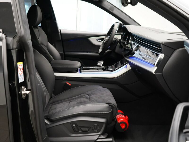 Audi Q8 3.0 TDI 286KM Quattro Sline Oś skrętna Matrix B&O Advance Noktowizor