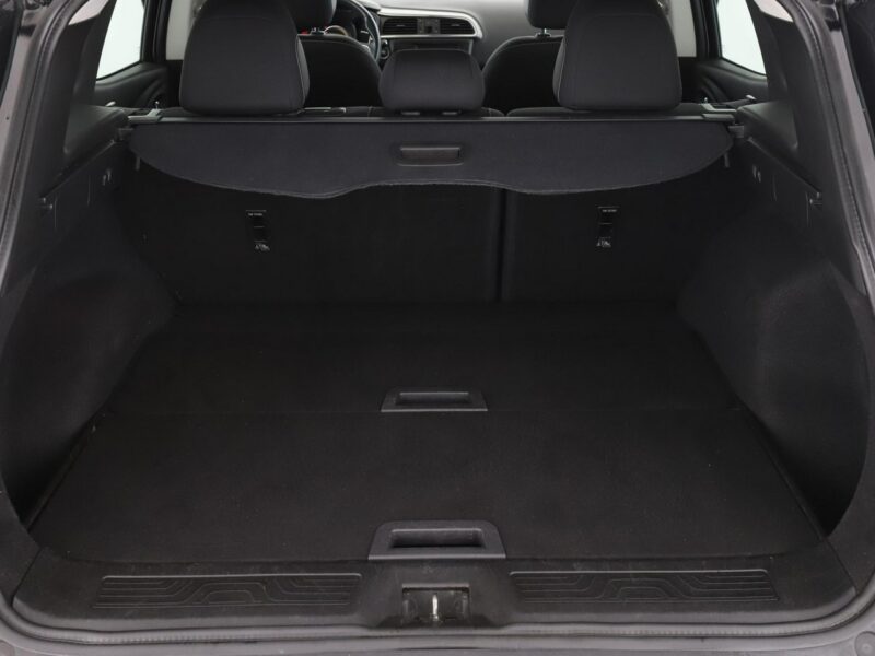 Renault Kadjar navi klima auto czujniki parkowania multifunkcja I (2015-)