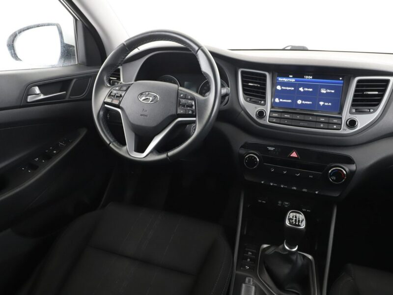 Hyundai Tucson navi klima czujniki parkowania grzane fotele III (2015-2020)