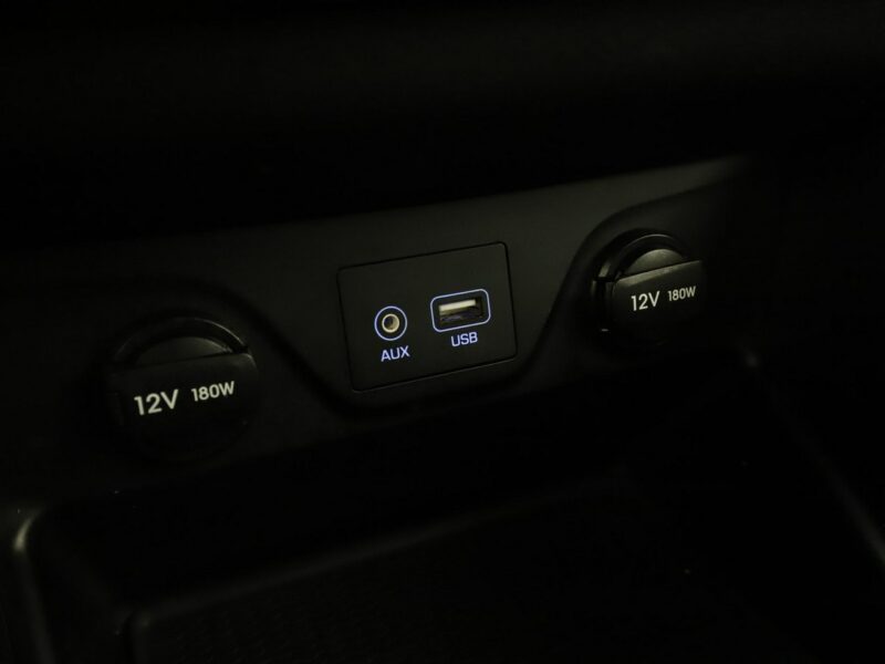 Hyundai Tucson navi klima czujniki parkowania grzane fotele III (2015-2020)