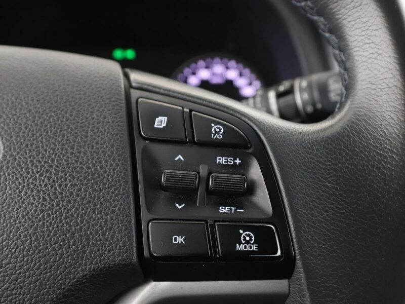 Hyundai Tucson navi klima czujniki parkowania grzane fotele III (2015-2020)