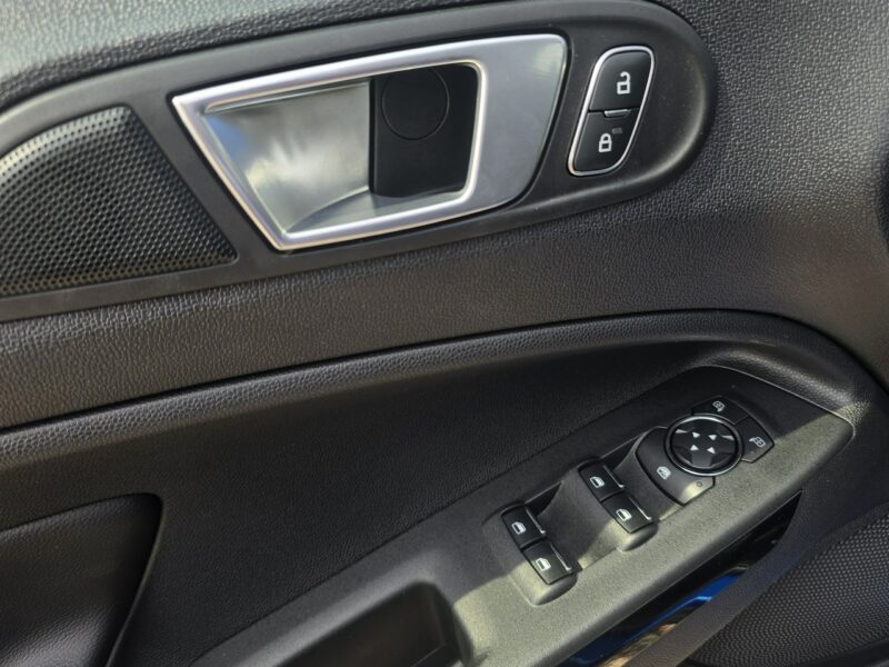 Ford EcoSport TITANIUM Salon Polska 15.000 km Serwis ASO Jak nowy GWARANCJA FV 23% II (2013-)