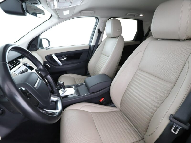 Land Rover Discovery Sport 2.0 Td4 Mild-Hybrid AWD Tempomat Nawigacja El.Fotele Skóra Kamera LED