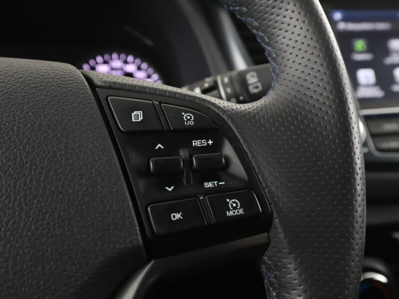 Hyundai Tucson navi klima auto grzane fotele kamera i czujniki parkowania III (2015-2020)