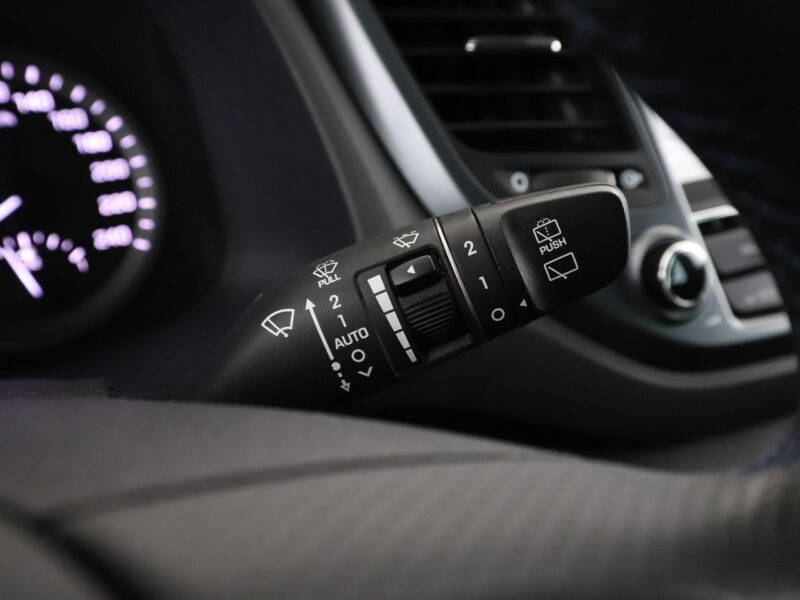 Hyundai Tucson navi klima auto grzane fotele kamera i czujniki parkowania III (2015-2020)