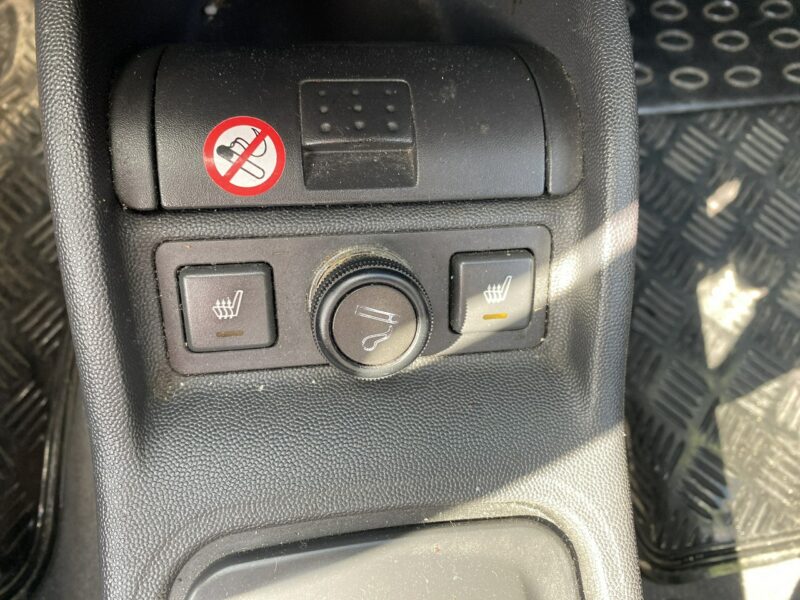 Opel Corsa Automat, klimatronik, benzyna 1,2 podgrz. fotele, isofix, zadbany C (2000-2006)