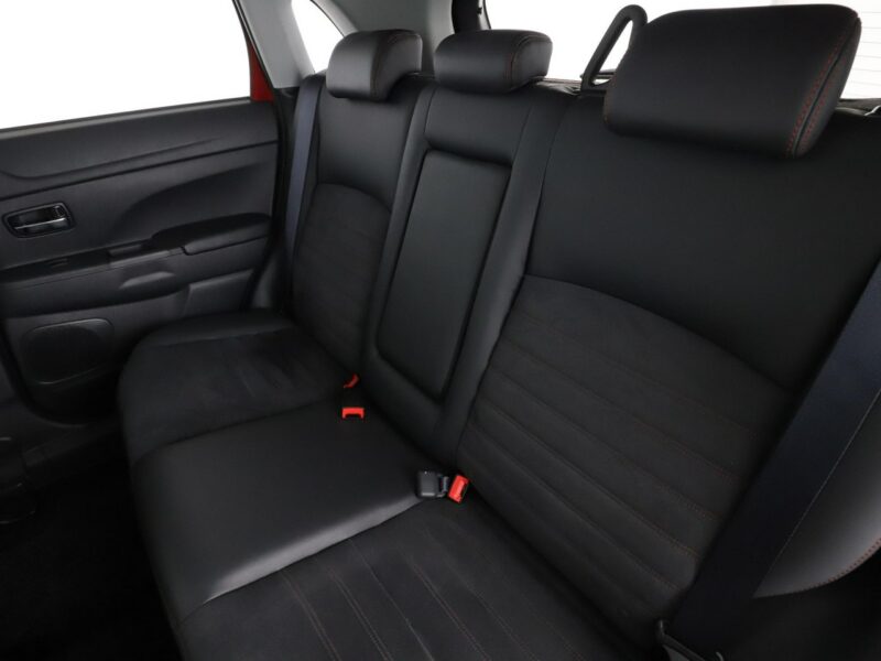 Mitsubishi ASX Xenon grzane fotele półskóra navi bluetooth