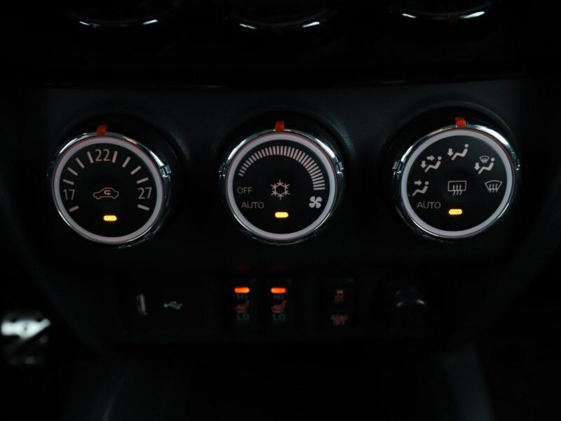 Mitsubishi ASX Xenon grzane fotele półskóra navi bluetooth