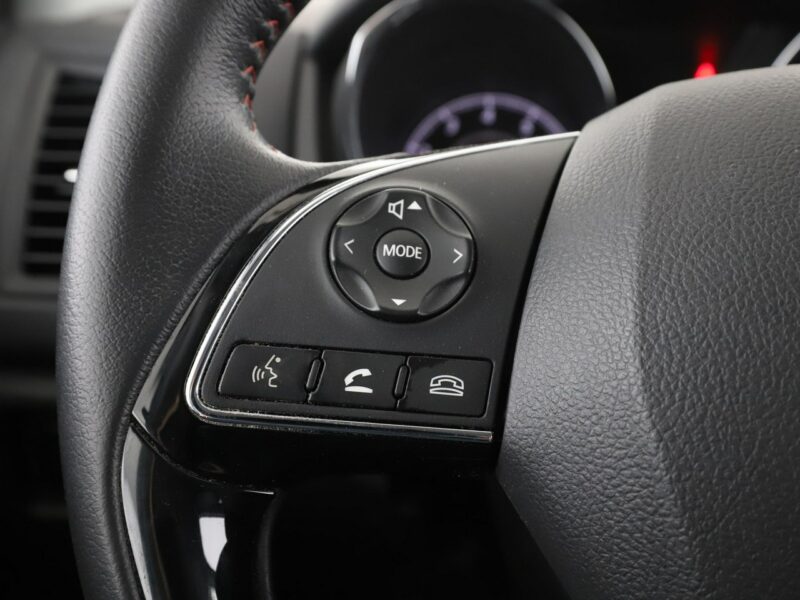 Mitsubishi ASX Xenon grzane fotele półskóra navi bluetooth