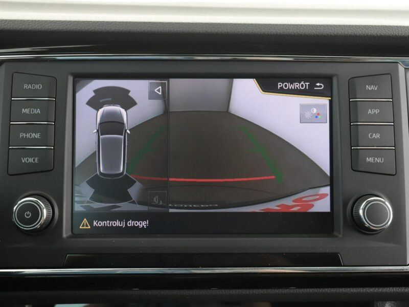Seat Ateca Xcellence automat 4x4 alcantara panorama navi grzane fotele kamera ACC