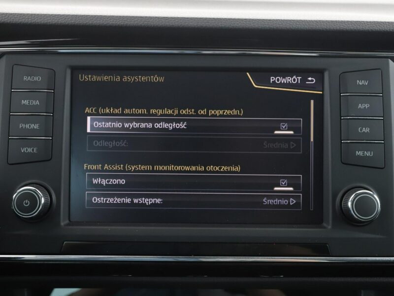 Seat Ateca Xcellence automat 4x4 alcantara panorama navi grzane fotele kamera ACC