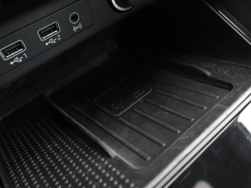 Seat Ateca Xcellence automat 4x4 alcantara panorama navi grzane fotele kamera ACC