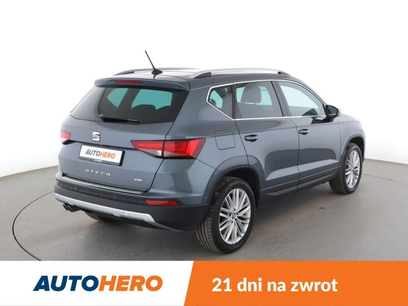 Seat Ateca Xcellence automat 4x4 alcantara panorama navi grzane fotele kamera ACC