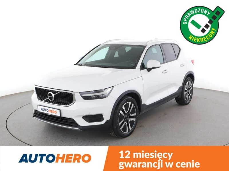Volvo XC 40 FV23% Business Plus automat 4x4 navi PDC-kamera LED tempomat