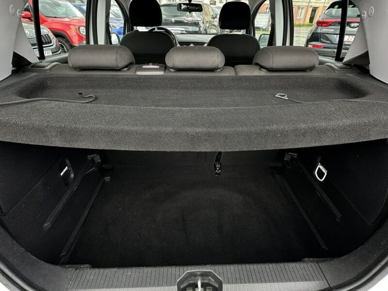 Opel Corsa 1.4 Benzyna Zarejestrowany Ubezpieczony E (2014-)