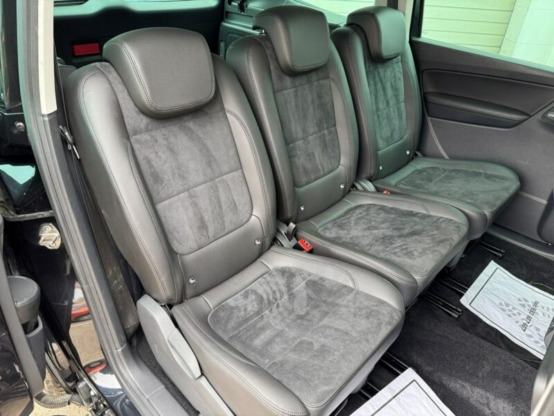 Volkswagen Sharan PROMOCJA cenowa - Pisemna Gwarancja 12 miesięcy II (2010-)