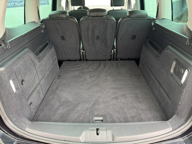 Volkswagen Sharan PROMOCJA cenowa - Pisemna Gwarancja 12 miesięcy II (2010-)