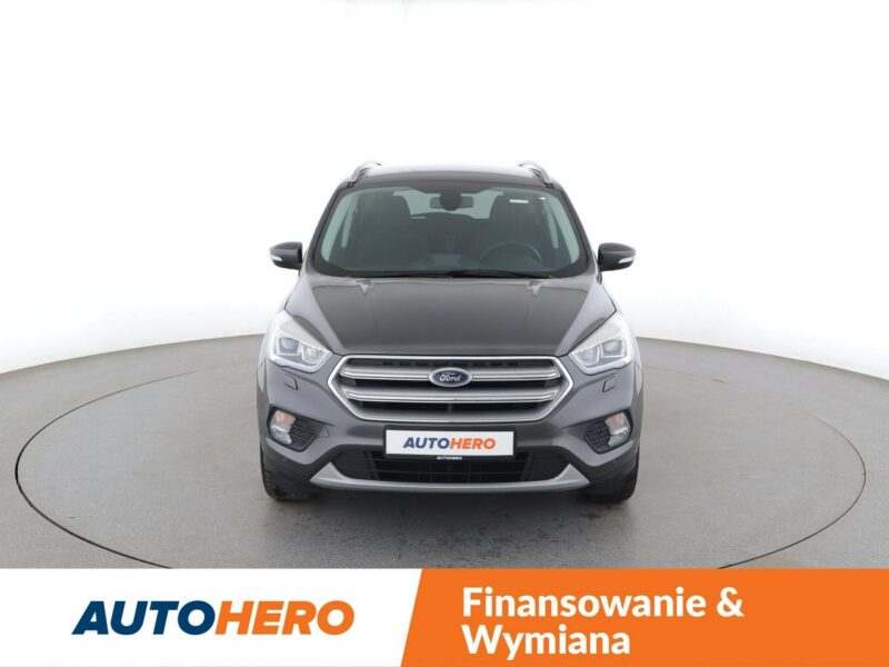 Ford Kuga niski przebieg, navi klima auto grzane fotele czujniki parkowania II (2012-)