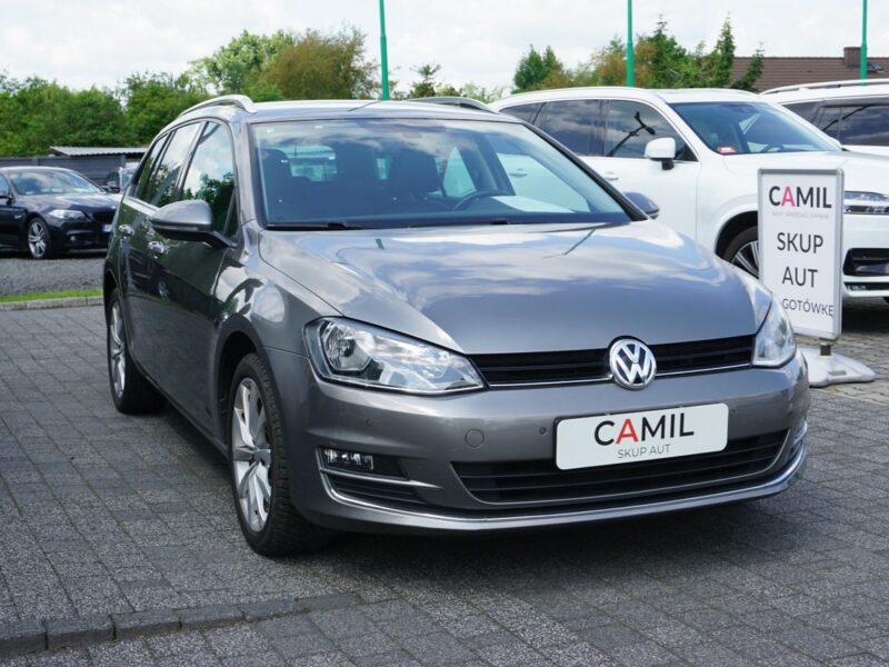 Volkswagen Golf zarejestrowany, ubezpieczony VII (2012-)