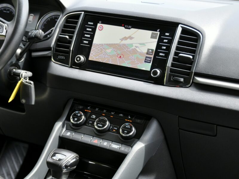 Škoda Karoq 2.0TDI(150KM)*4x4*Led*Navi*Kamera*Klimatronik*Reling*Welur*Alu17"ASO