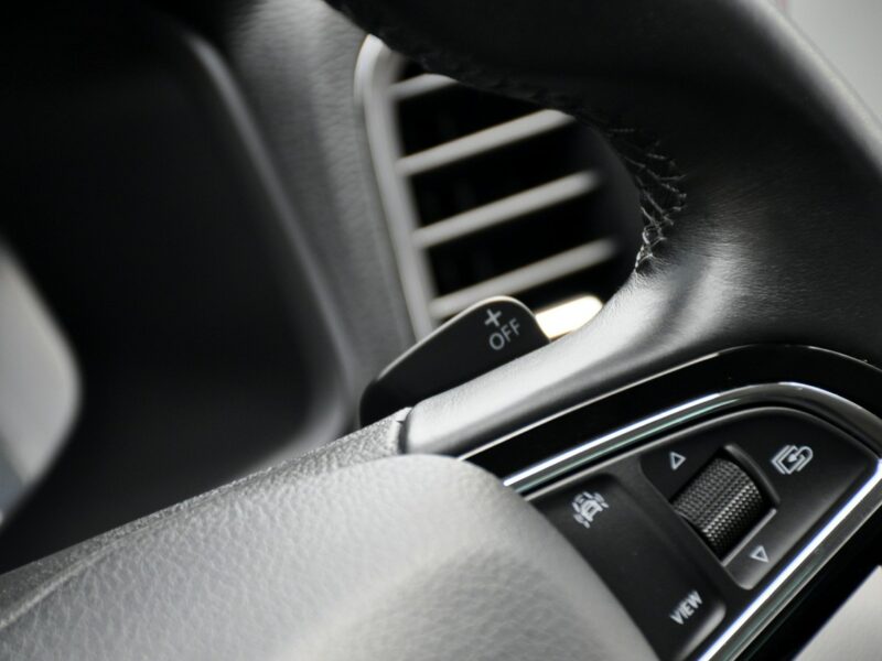 Škoda Karoq 2.0TDI(150KM)*4x4*Led*Navi*Kamera*Klimatronik*Reling*Welur*Alu17"ASO