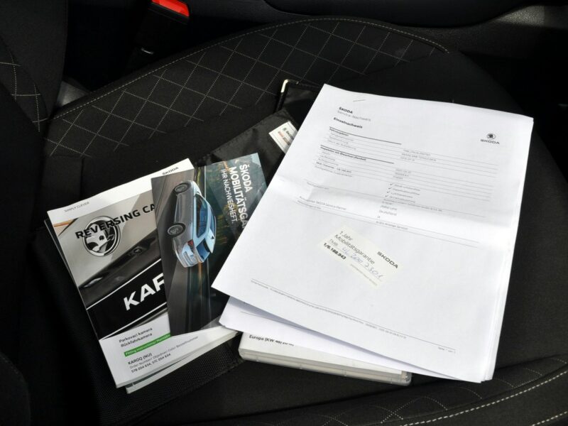 Škoda Karoq 2.0TDI(150KM)*4x4*Led*Navi*Kamera*Klimatronik*Reling*Welur*Alu17"ASO