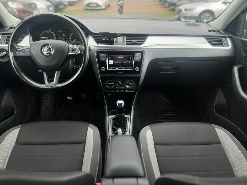 Škoda RAPID Salon Polska Bezwypadkowy Stan Bardzo Dobry Gwarancja 12 miesięcy