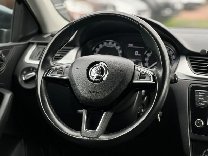 Škoda RAPID Salon Polska Bezwypadkowy Stan Bardzo Dobry Gwarancja 12 miesięcy