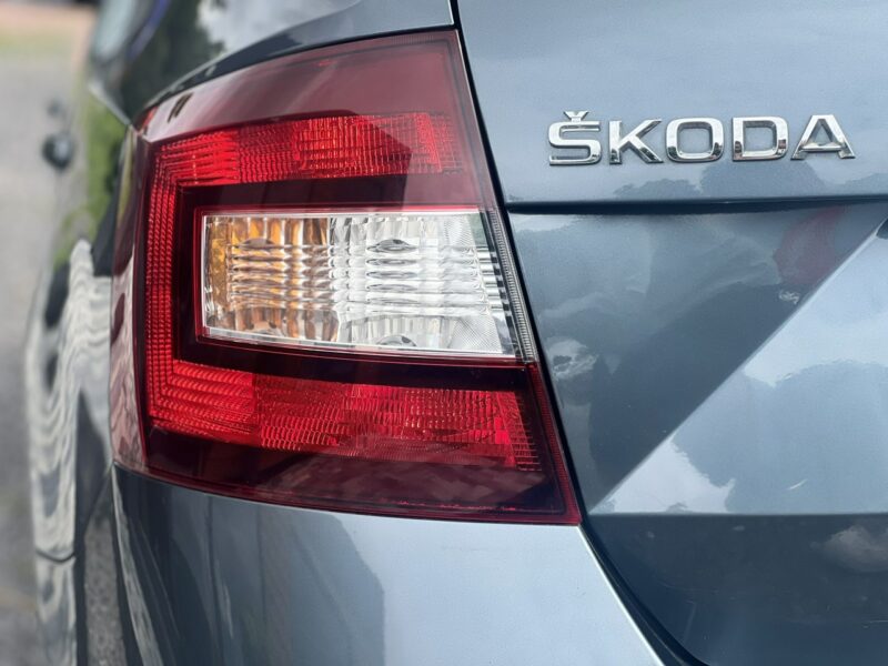 Škoda RAPID Salon Polska Bezwypadkowy Stan Bardzo Dobry Gwarancja 12 miesięcy